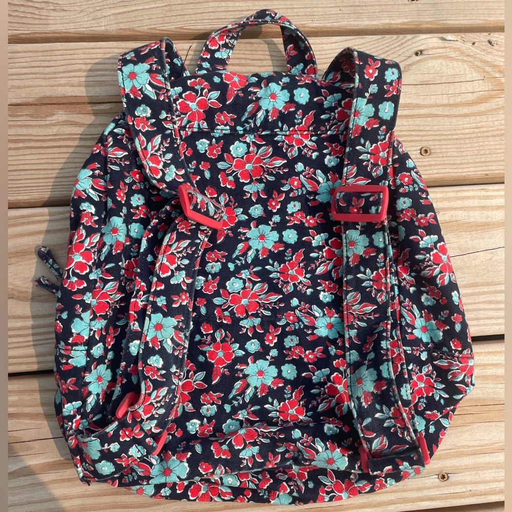 Hollister navy floral backpack - Picture 3 of 5